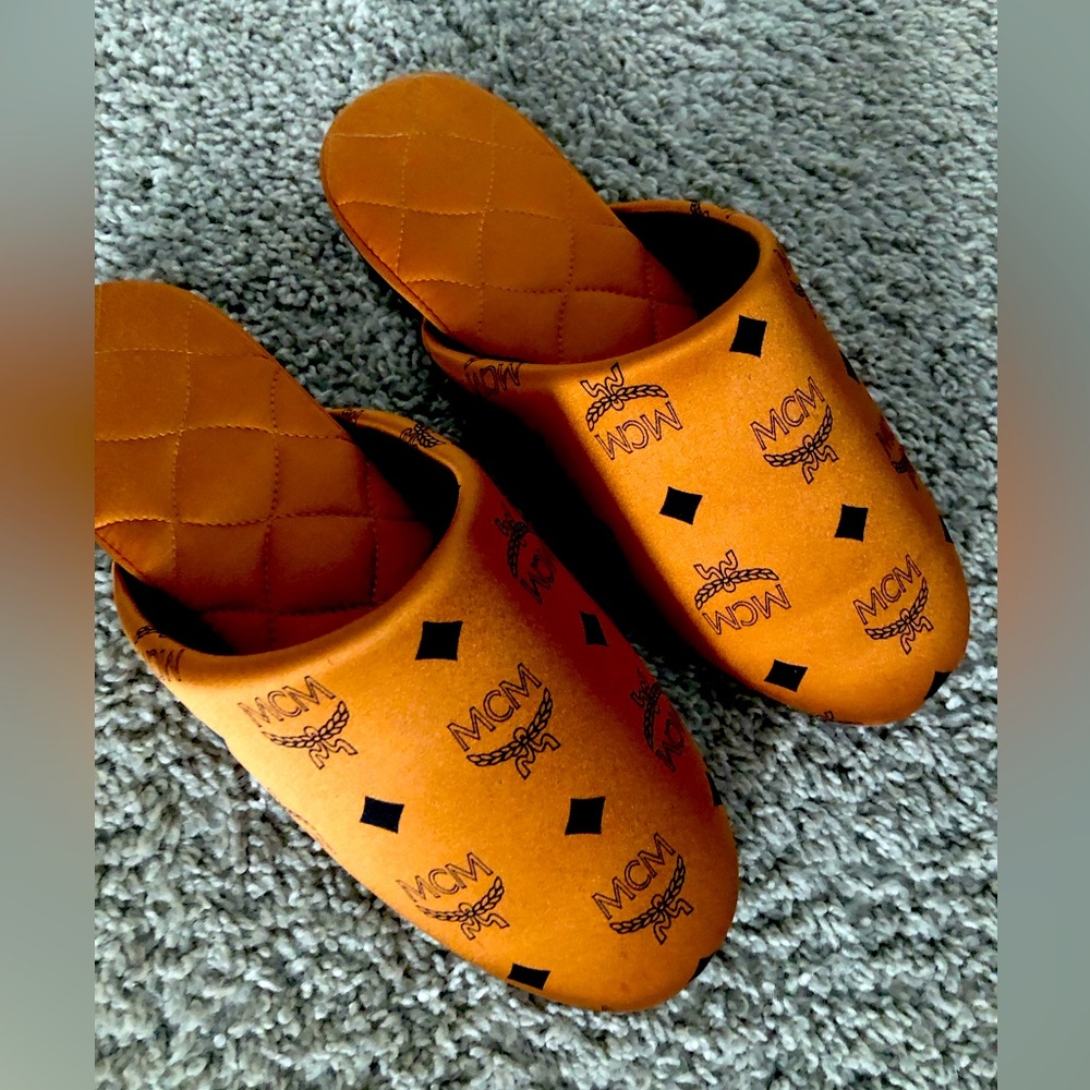 MCM slippers